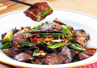 舌尖上的湘西密碼：十大土家苗寨風(fēng)味，讓你體驗不一樣的煙火氣！